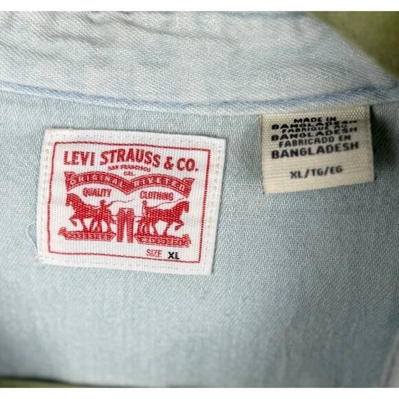 Levi's Women's Vintage Denim Short-Sleeve Western Pearl Snap-Front Shirt XL - Picture 2 of 4